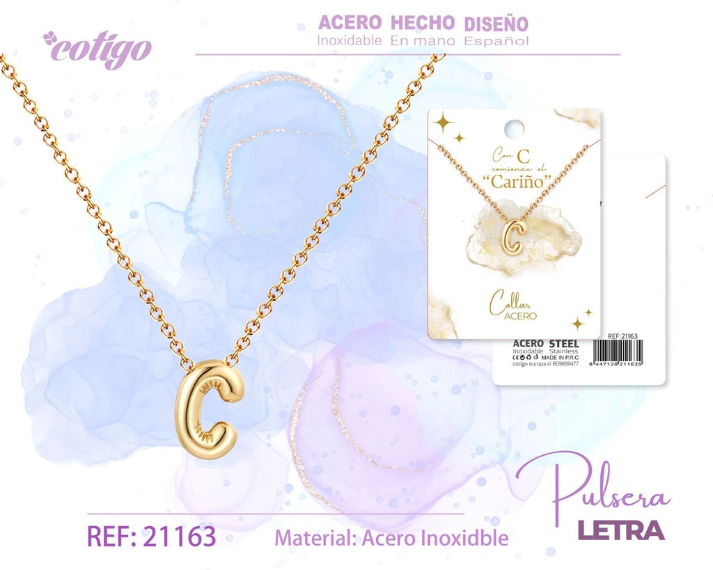 Collar con letra C en acero dorado - Joyería moderna