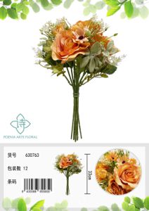 Ramo de pequeñas rosas - Decoración floral y bouquet