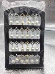 Pendientes 12 pares - Accesorios elegantes