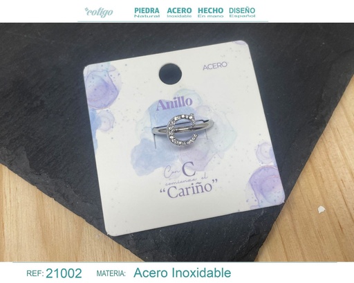 [21002] Anillo de acero plateado "C" - Joyas y accesorios