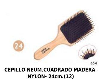 [8422608052205] Cepillo neumático de nylon con mango de madera